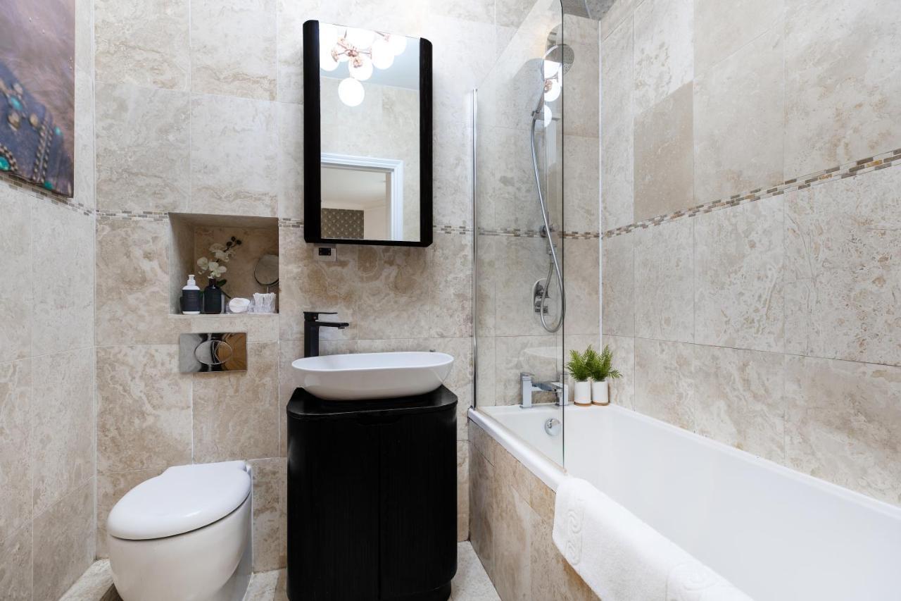 1st Class Covent Garden Residences for 1st Class Guests London Eksteriør billede